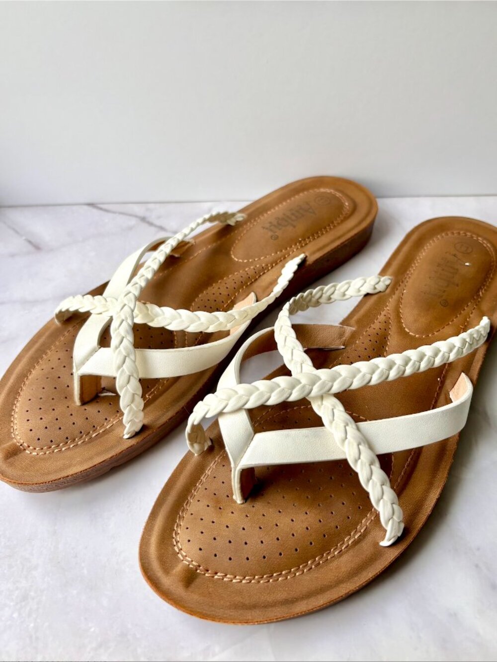 Ambu Comfort Women's Braided Strappy Sandals Size 10 | White & Brown